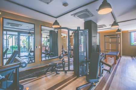 Apartamento à venda com 158m², 3 quartos e 5 vagas Apartamento à venda com 158m², 3 quartos e 5 vagasÁrea comum - Academia