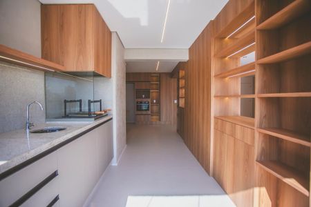 Apartamento à venda com 158m², 3 quartos e 5 vagas Apartamento à venda com 158m², 3 quartos e 5 vagasVaranda Gourmet