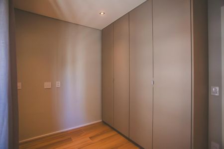 Apartamento à venda com 158m², 3 quartos e 5 vagas Apartamento à venda com 158m², 3 quartos e 5 vagasSuíte 3