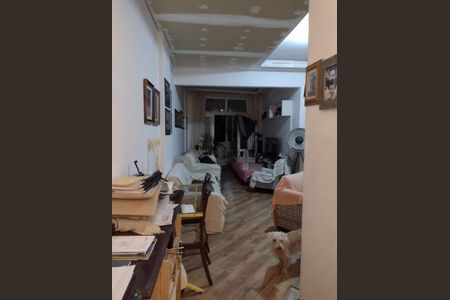 Apartamento à venda com 101m², 2 quartos e sem vaga