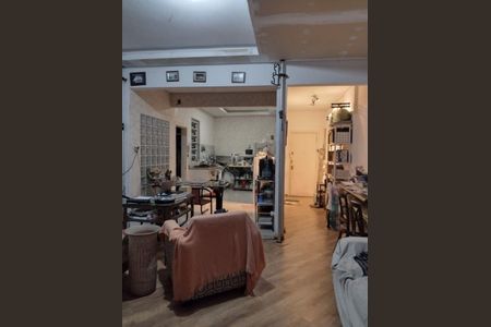 Apartamento à venda com 101m², 2 quartos e sem vaga