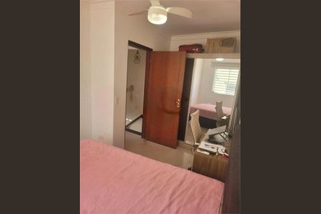 Casa à venda com 65m², 2 quartos e 2 vagas