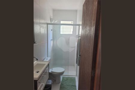 Casa à venda com 65m², 2 quartos e 2 vagas