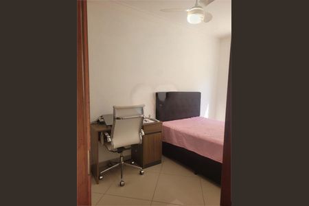 Casa à venda com 65m², 2 quartos e 2 vagas