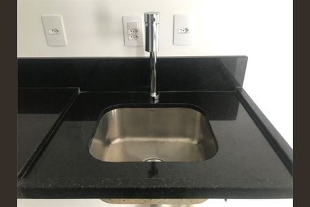 Apartamento à venda com 36m², 1 quarto e sem vaga