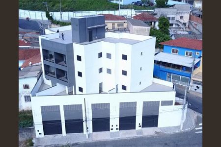 Casa à venda com 40m², 2 quartos e 1 vaga