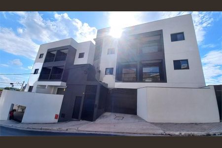 Casa à venda com 40m², 2 quartos e 1 vaga