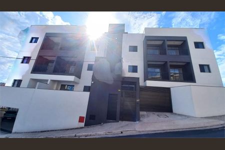 Casa à venda com 40m², 2 quartos e 1 vaga