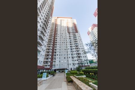 Apartamento à venda com 71m², 2 quartos e 1 vagaFachada