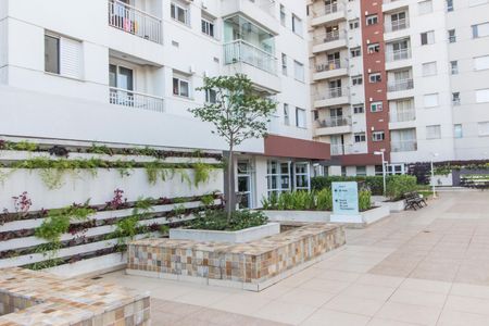Apartamento à venda com 71m², 2 quartos e 1 vagaÁrea comum
