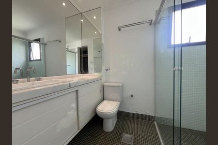 Apartamento à venda com 234m², 3 quartos e 3 vagas
