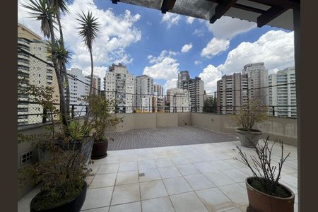 Apartamento à venda com 234m², 3 quartos e 3 vagas