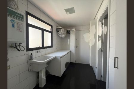 Apartamento à venda com 234m², 3 quartos e 3 vagas