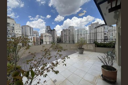 Apartamento à venda com 234m², 3 quartos e 3 vagas