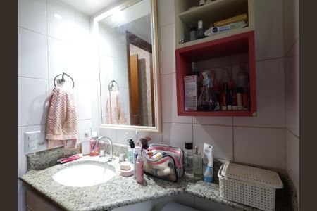 Apartamento à venda com 106m², 3 quartos e 1 vagaBanheiro da Suíte 1