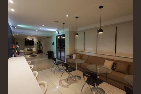 Apartamento à venda com 106m², 3 quartos e 1 vagaÁrea comum 