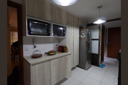 Apartamento à venda com 106m², 3 quartos e 1 vagaCozinha
