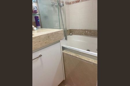 Apartamento à venda com 74m², 3 quartos e 2 vagas