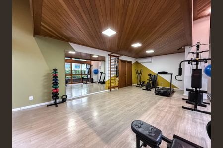 Apartamento à venda com 101m², 2 quartos e 2 vagas Apartamento à venda com 101m², 2 quartos e 2 vagasÁrea comum - Academia