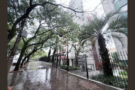 Apartamento à venda com 101m², 2 quartos e 2 vagas Apartamento à venda com 101m², 2 quartos e 2 vagasFachada