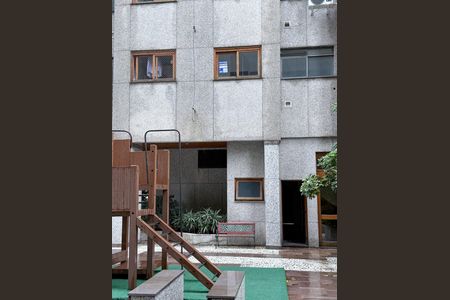 Apartamento à venda com 101m², 2 quartos e 2 vagas Apartamento à venda com 101m², 2 quartos e 2 vagasPlaquinha Instalada