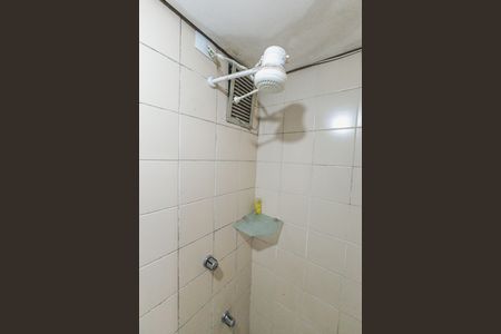Apartamento à venda com 101m², 2 quartos e 2 vagas Apartamento à venda com 101m², 2 quartos e 2 vagasBanheiro de Serviço
