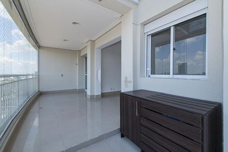 Apartamento à venda com 77m², 2 quartos e 1 vaga