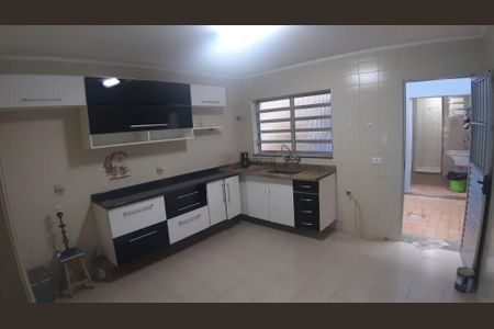 Casa à venda com 116m², 2 quartos e 1 vaga