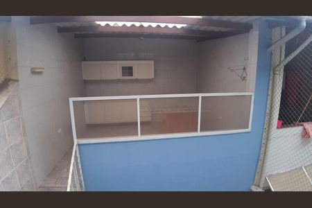 Casa à venda com 116m², 2 quartos e 1 vaga