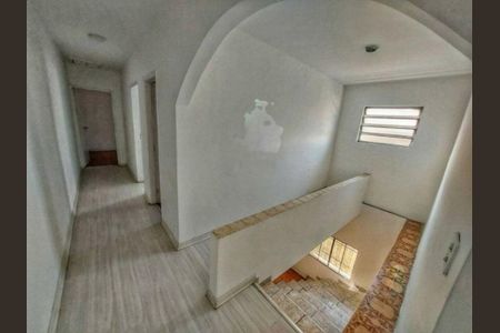 Casa à venda com 124m², 3 quartos e 2 vagas