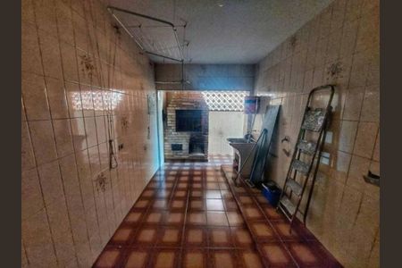 Casa à venda com 124m², 3 quartos e 2 vagas