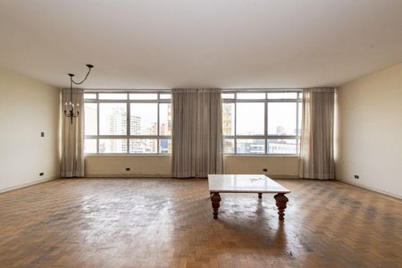 Apartamento à venda com 221m², 3 quartos e 1 vaga