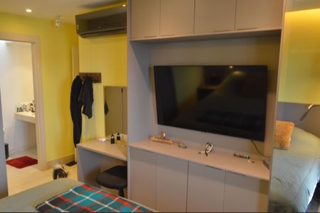 Apartamento para alugar com 108m², 3 quartos e 2 vagas Apartamento para alugar com 108m², 3 quartos e 2 vagasSuíte