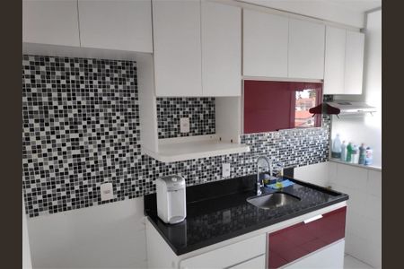 Apartamento à venda com 60m², 2 quartos e 1 vaga