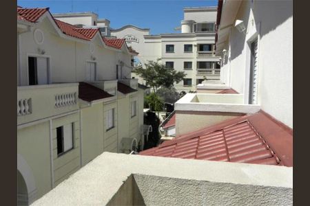 Casa à venda com 105m², 3 quartos e 2 vagas