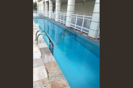 Casa à venda com 105m², 3 quartos e 2 vagas