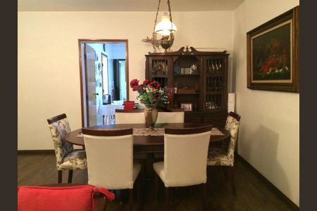 Apartamento à venda com 133m², 3 quartos e 2 vagas