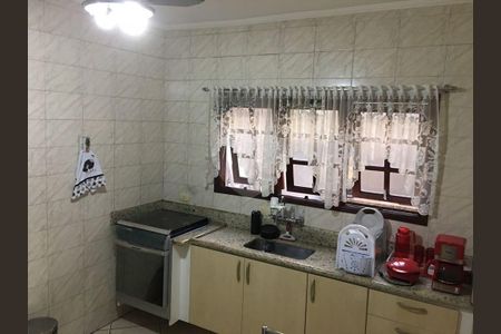 Casa à venda com 130m², 3 quartos e 2 vagas