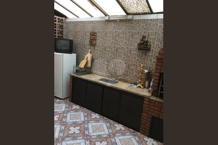 Casa à venda com 130m², 3 quartos e 2 vagas