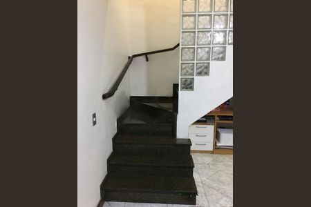 Casa à venda com 130m², 3 quartos e 2 vagas