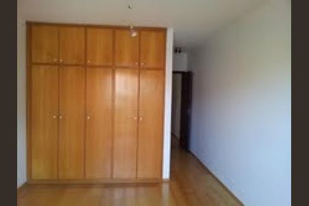 Casa à venda com 180m², 3 quartos e 1 vaga