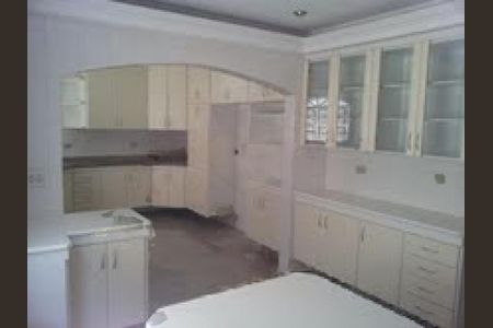 Casa à venda com 180m², 3 quartos e 1 vaga