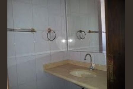 Casa à venda com 180m², 3 quartos e 1 vaga