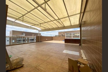 Apartamento à venda com 233m², 3 quartos e 3 vagas