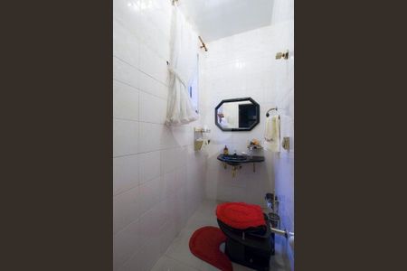 Casa à venda com 747m², 4 quartos e 6 vagas