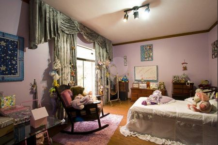 Casa à venda com 747m², 4 quartos e 6 vagas