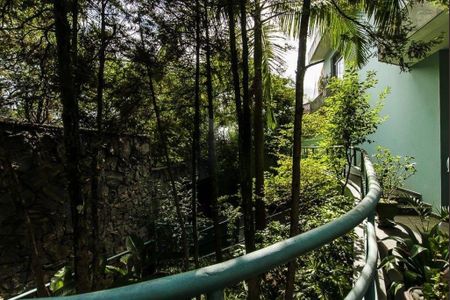 Casa à venda com 747m², 4 quartos e 6 vagas