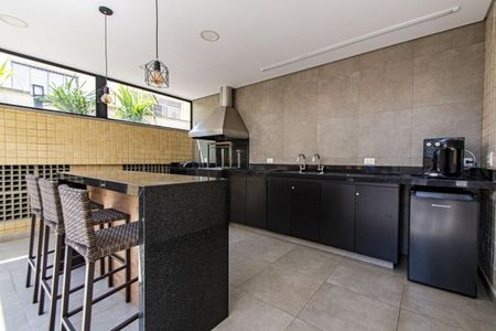 Apartamento à venda com 216m², 4 quartos e 4 vagas