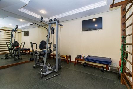 Apartamento à venda com 216m², 4 quartos e 4 vagas