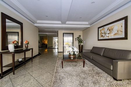 Apartamento à venda com 216m², 4 quartos e 4 vagas